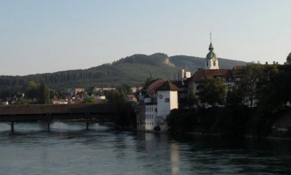 Χιόνισε… σοκολάτα σε πόλη της Ελβετίας λόγω βλάβης σε εργοστάσιο